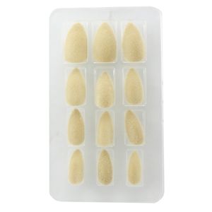 ناخن مصنوعی لاوینگ نایس مدل mt302 بسته 12 عددی
