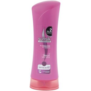 نرم کننده سان سیلک مدل glowing shine and strength حجم 200 میلی لیتر