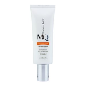 کرم ضد آفتاب بی رنگ ام کیو spf50 مدل invisible مناسب پوست های چرب حجم 55 میلی لیتر