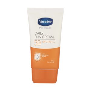 کرم ضد آفتاب بی رنگ وازلین +spf50 مدل دیلی سان مناسب انواع پوست حجم 50 میلی لیتر