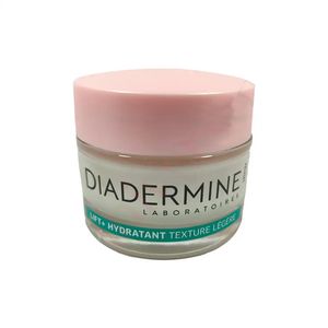 کرم ضد چروک دیادرماین مدل light texture حجم 50 میلی لیتر
